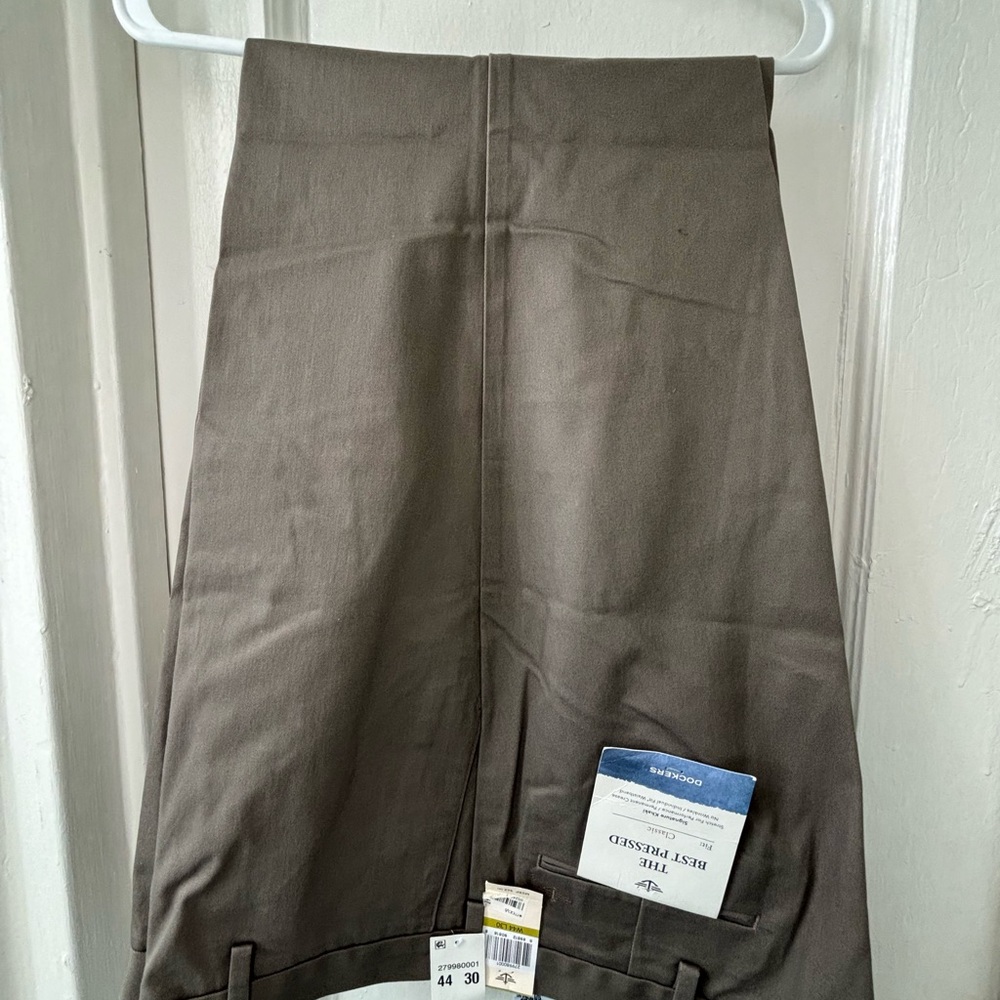 Dockers Gray Chinos Flat Front Classic Size  44x30
